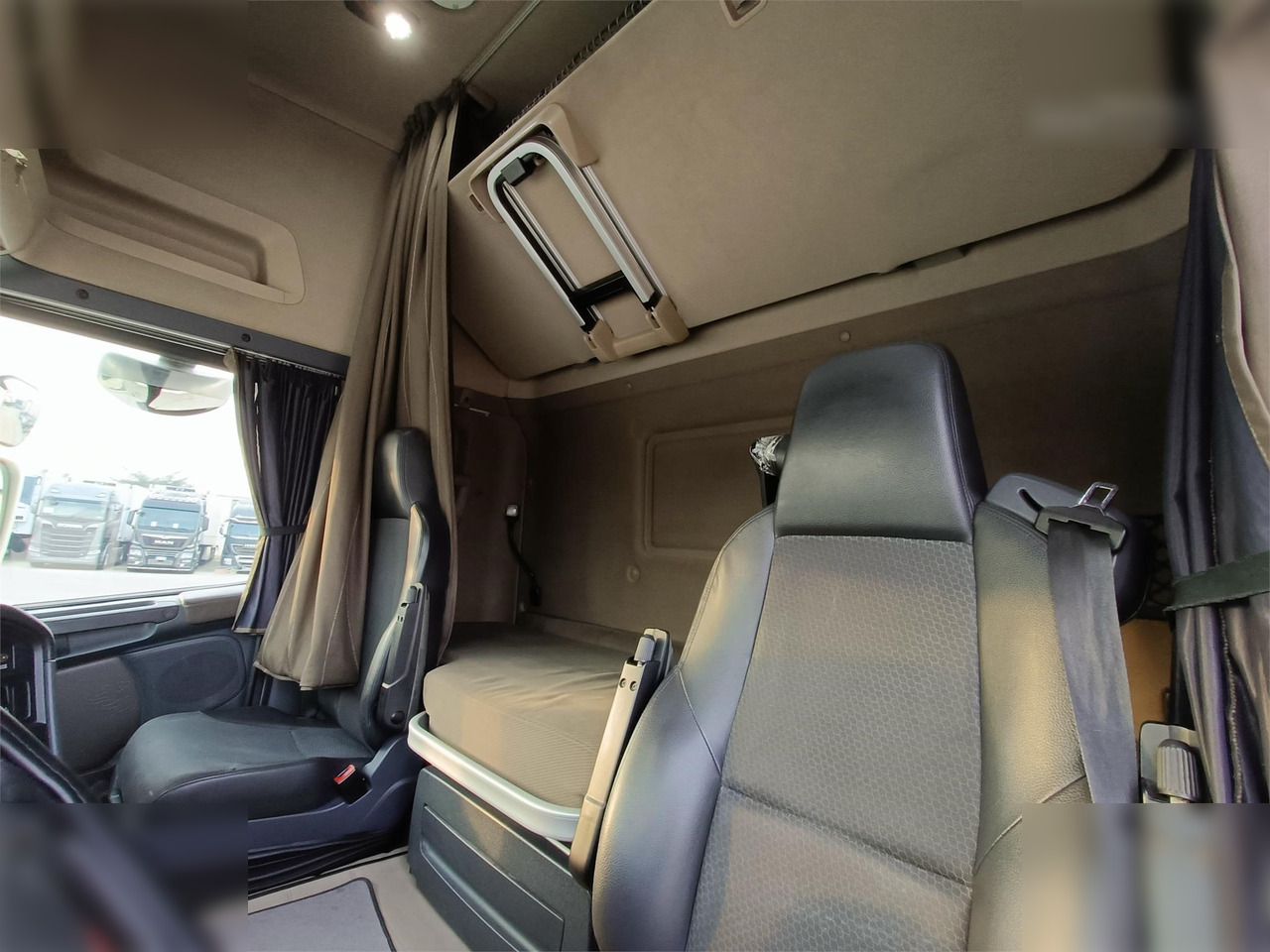 SCANIA R490 - Vilkikas: foto 5 SCANIA R490 - Vilkikas: foto 5