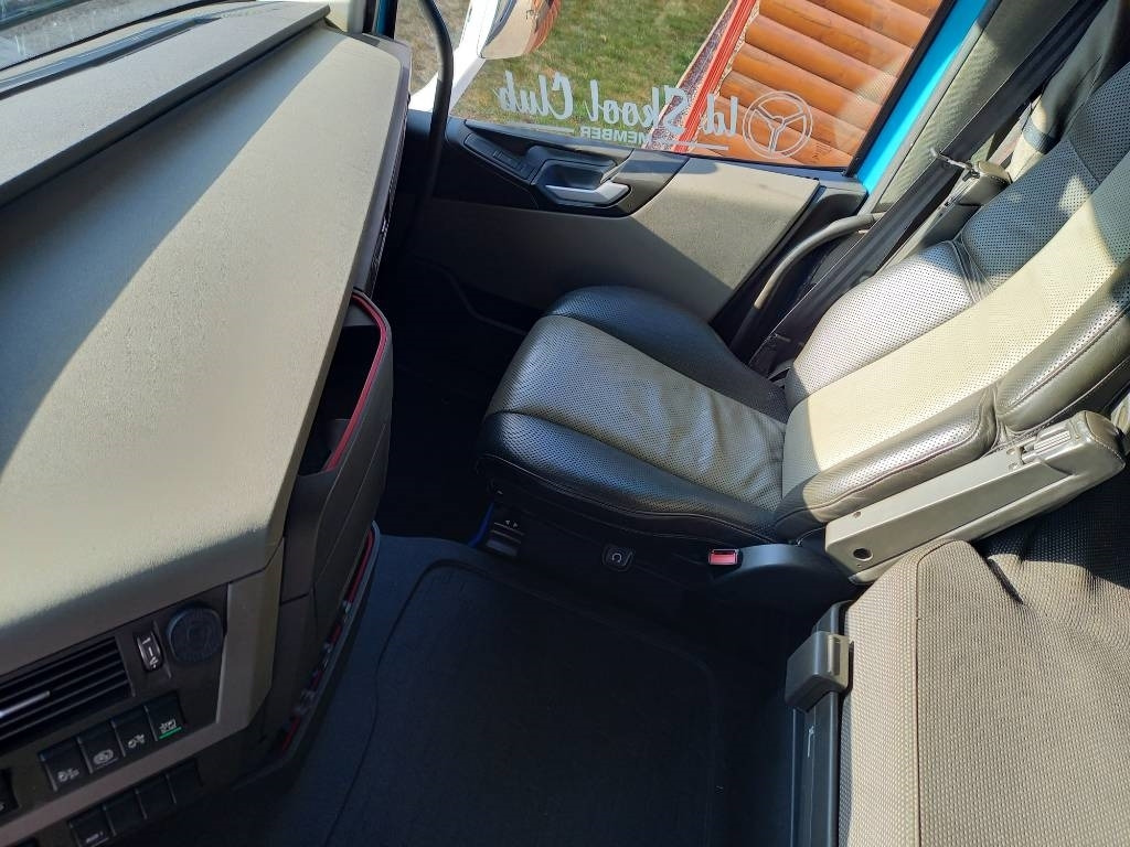 Savivartis sunkvežimis Volvo FH 500, 6x2: foto 35