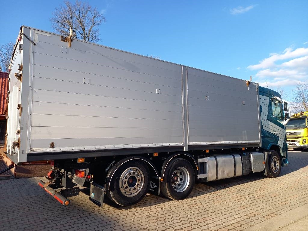 Savivartis sunkvežimis Volvo FH 500, 6x2: foto 10