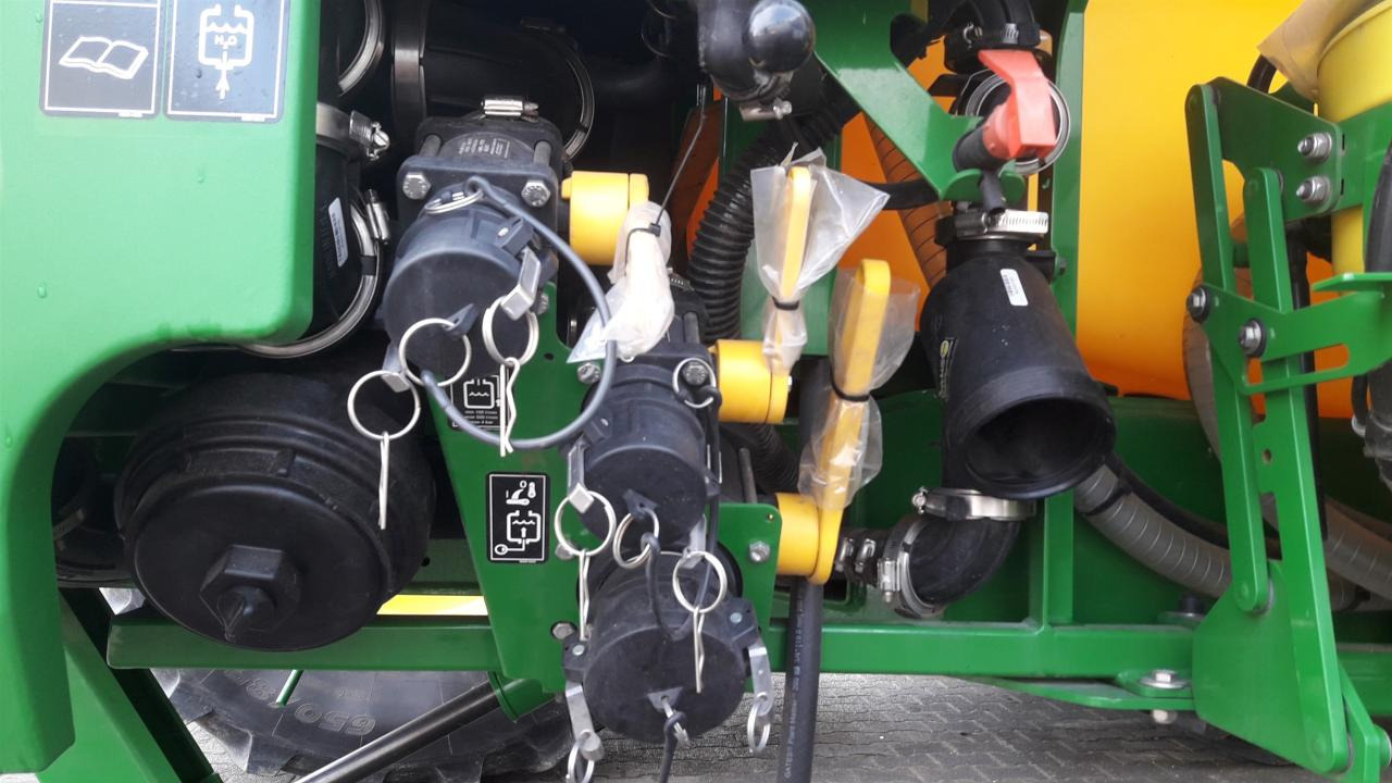 John Deere M952 I - Prikabinamas purkštuvas: foto 4 John Deere M952 I - Prikabinamas purkštuvas: foto 4