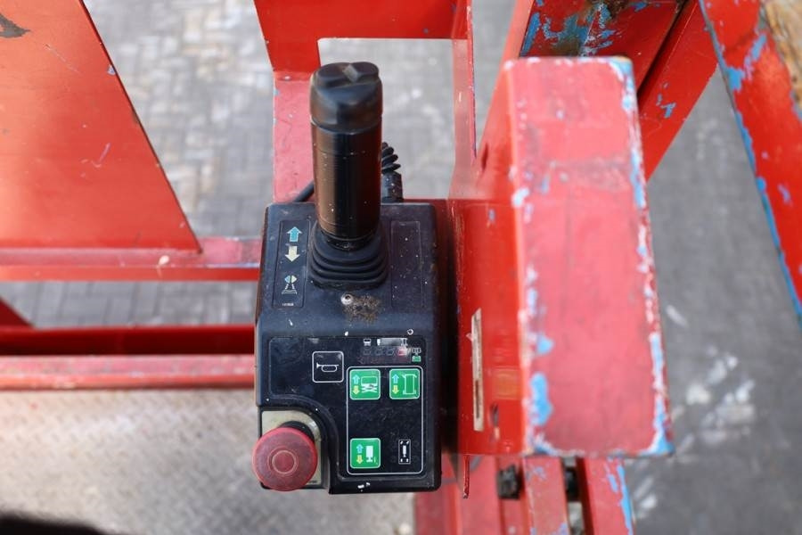 Žirklinis keltuvas Genie GS3369DC Electric, 11.9m Working Height, 454kg Cap: foto 5