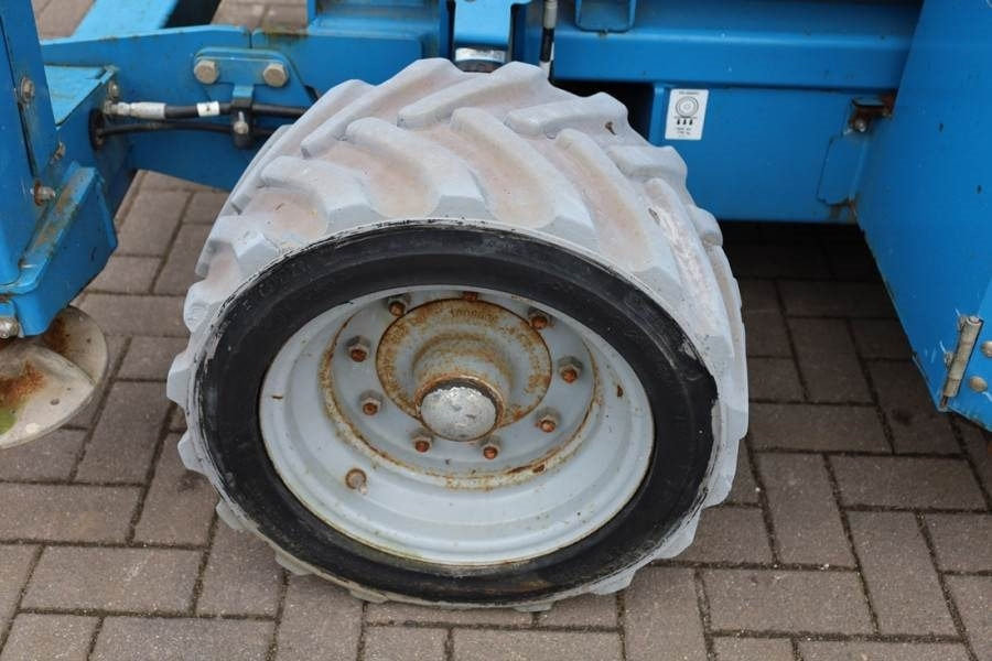 Žirklinis keltuvas Genie GS4069 Electric, 14m Working Height, 363kg Capacit: foto 9