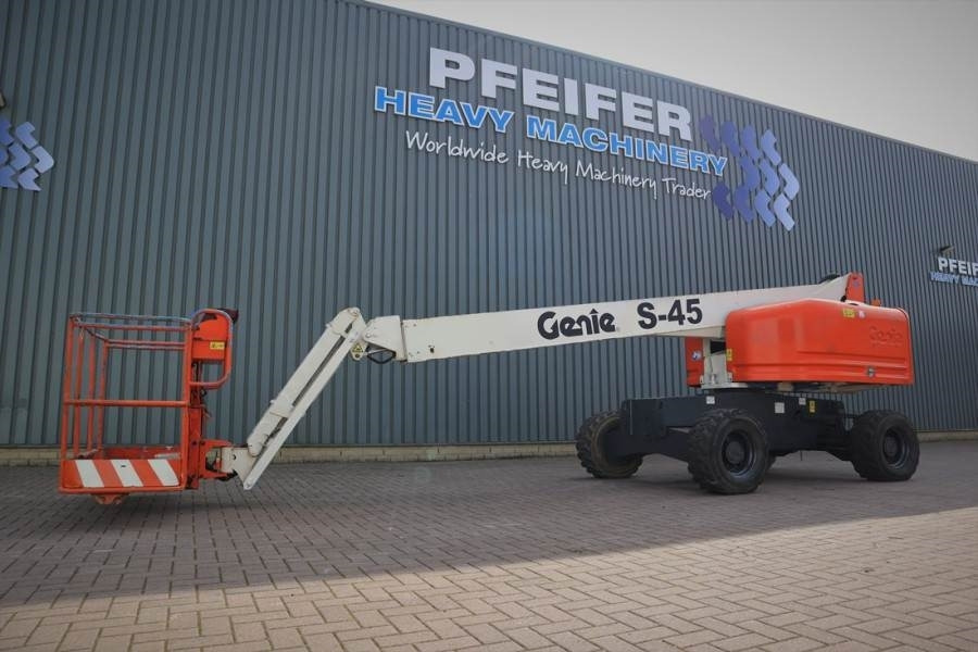 Genie S45 Valid inspection, Diesel, 4x4 Drive, 15.72 m W - Teleskopinis keltuvas: foto 1 Genie S45 Valid inspection, Diesel, 4x4 Drive, 15.72 m W - Teleskopinis keltuvas: foto 1