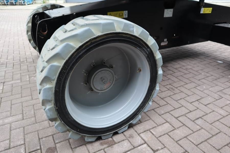 Alkūninis keltuvas Genie Z60/37FE Valid Inspection, *Guarantee! Hybrid, 4x4: foto 15