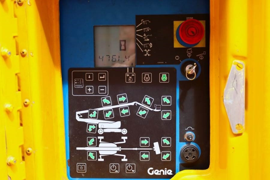 Genie ZX135/70 Diesel, 4x4x4 Drive, 43m Lifting Height, - Alkūninis keltuvas: foto 5 Genie ZX135/70 Diesel, 4x4x4 Drive, 43m Lifting Height, - Alkūninis keltuvas: foto 5