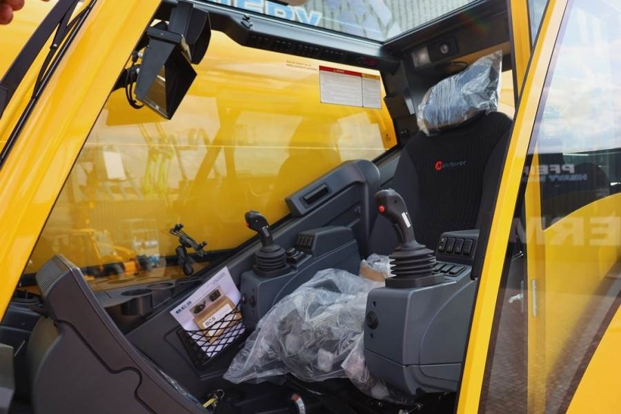 Grove GMK5150XL Available For Rent, Dutch Registration, - Visureigis kranas: foto 4 Grove GMK5150XL Available For Rent, Dutch Registration, - Visureigis kranas: foto 4