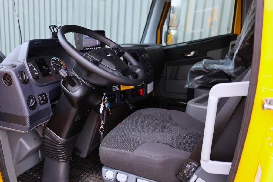 Grove GMK5250XL-1 Available For Rent, Dutch Registration - Visureigis kranas: foto 4 Grove GMK5250XL-1 Available For Rent, Dutch Registration - Visureigis kranas: foto 4