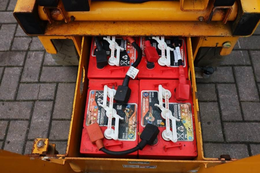 Haulotte Compact 10N Electric, 10m Working Height, 230kg Ca - Žirklinis keltuvas: foto 5 Haulotte Compact 10N Electric, 10m Working Height, 230kg Ca - Žirklinis keltuvas: foto 5