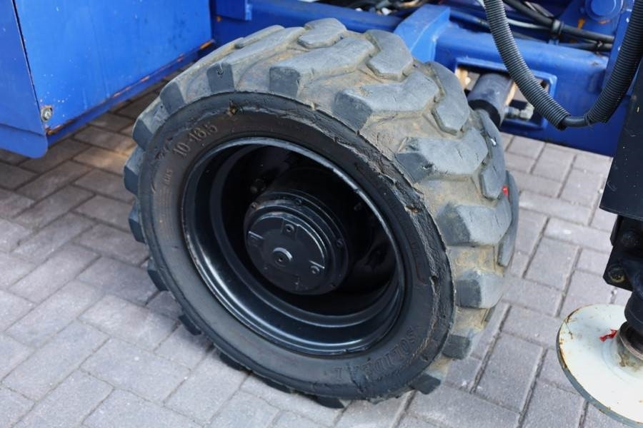 Žirklinis keltuvas Haulotte H12SX Diesel, 4x4 Drive, 12m Working Height, 700kg: foto 14