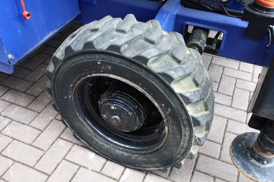 Žirklinis keltuvas Haulotte H12SX Diesel, 4x4 Drive, 12m Working Height, 700kg: foto 11