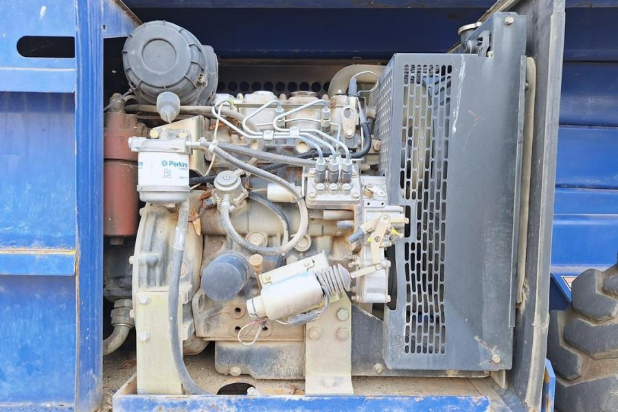 Žirklinis keltuvas Haulotte H12SXL Diesel, 4x4 Drive, 12m Working Height, 700k: foto 10