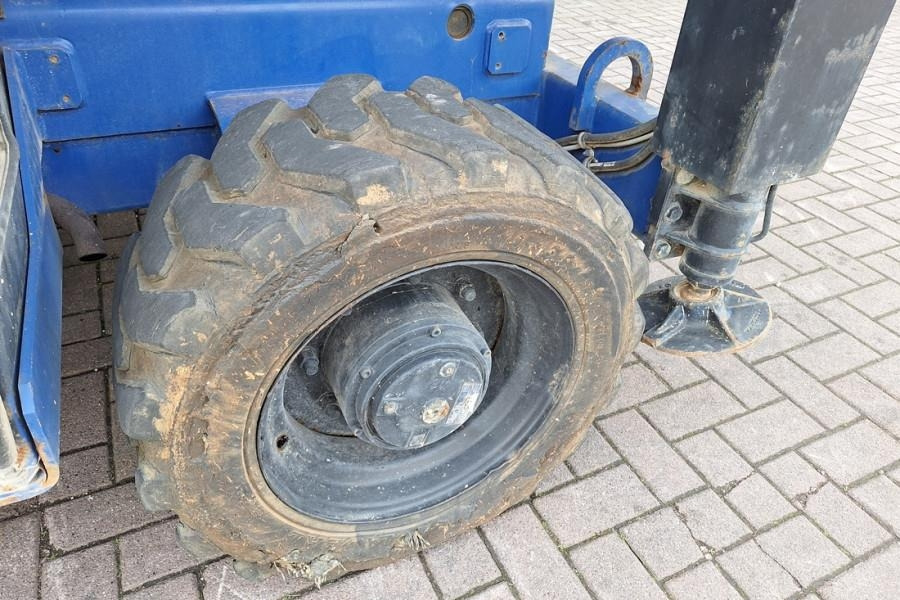 Žirklinis keltuvas Haulotte H12SXL Diesel, 4x4 Drive, 12m Working Height, 700k: foto 11