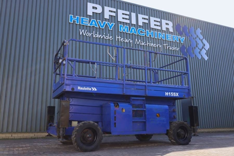 Haulotte H15SX Diesel, 4x4 Drive 15 Working Height, 500kg C - Žirklinis keltuvas: foto 1 Haulotte H15SX Diesel, 4x4 Drive 15 Working Height, 500kg C - Žirklinis keltuvas: foto 1