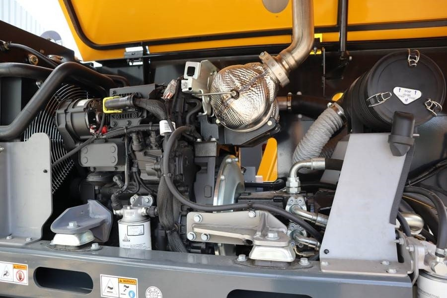 Haulotte HT28RTJ Pro Guarantee! 4x4x4 Drive, 28 m Working H - Teleskopinis keltuvas: foto 4 Haulotte HT28RTJ Pro Guarantee! 4x4x4 Drive, 28 m Working H - Teleskopinis keltuvas: foto 4