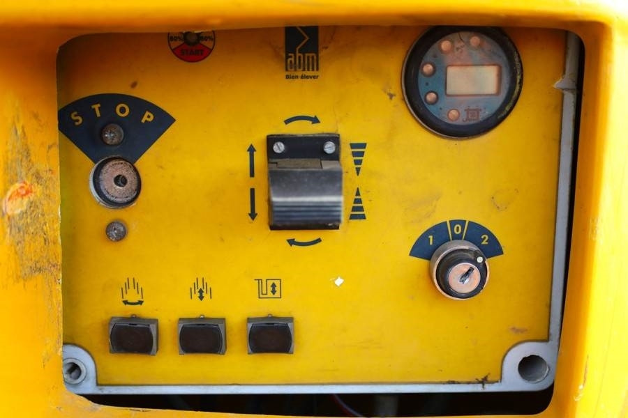 Haulotte STAR 12 Electric, 12m Working Height, 3m Reach, 21 - Alkūninis keltuvas: foto 4 Haulotte STAR 12 Electric, 12m Working Height, 3m Reach, 21 - Alkūninis keltuvas: foto 4