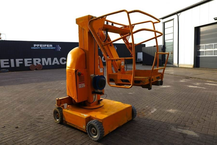 Haulotte STAR 12 Electric, 12m Working Height, 3m Reach, 21 - Alkūninis keltuvas: foto 2 Haulotte STAR 12 Electric, 12m Working Height, 3m Reach, 21 - Alkūninis keltuvas: foto 2