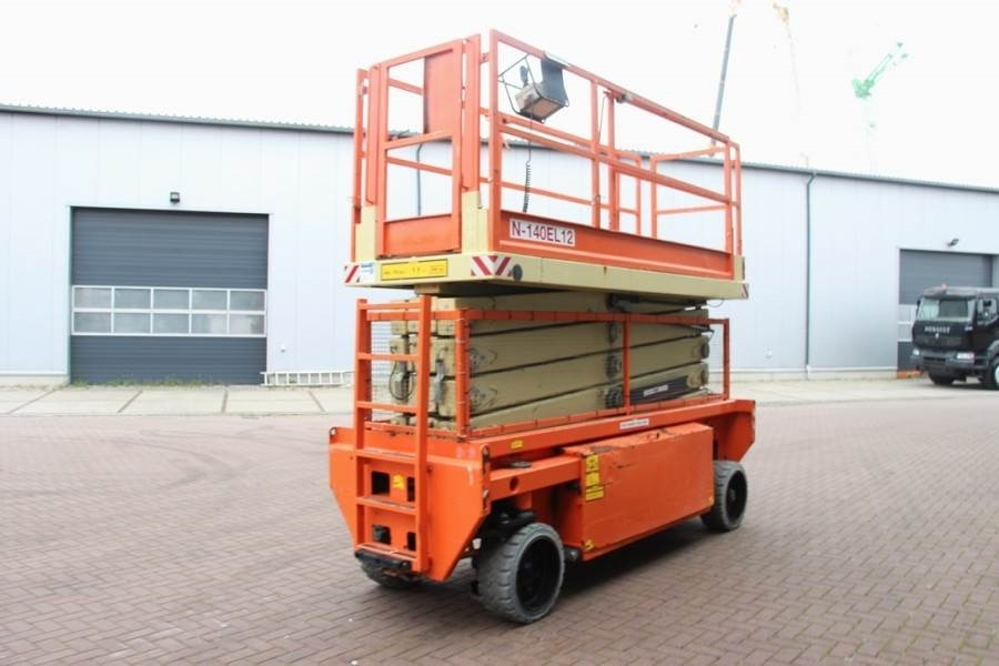 Holland Lift Combistar N-140EL12 Valid inspection, - Žirklinis keltuvas: foto 2 Holland Lift Combistar N-140EL12 Valid inspection, - Žirklinis keltuvas: foto 2