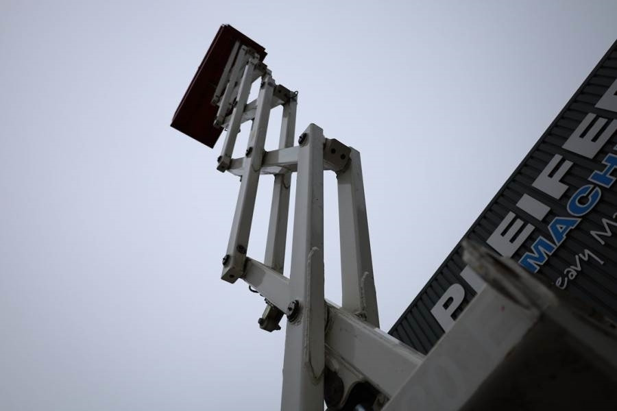 Žirklinis keltuvas Holland Lift Ecostar HL-9710 Electric, 12m Working Height, 325k: foto 9