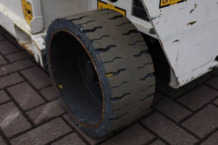 Žirklinis keltuvas Holland Lift Ecostar HL-9710 Electric, 12m Working Height, 325k: foto 11