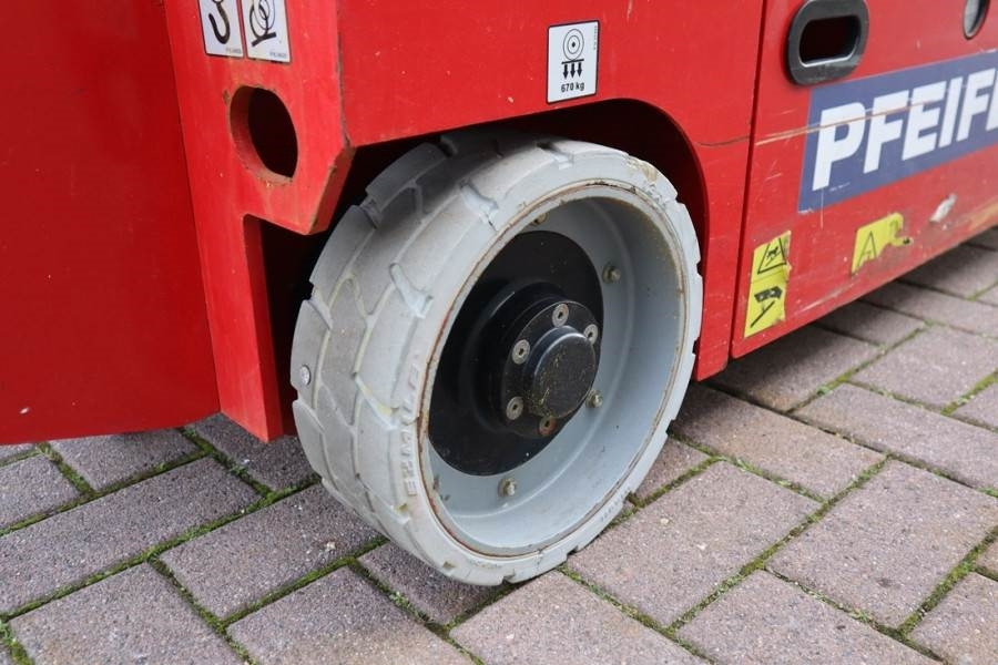 Magni ES0807E Available Directly From Stock, Electric, 7 - Žirklinis keltuvas: foto 4 Magni ES0807E Available Directly From Stock, Electric, 7 - Žirklinis keltuvas: foto 4