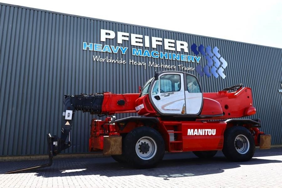 Manitou MRT3050 PRIVILEGE Diesel, 4x4 Drive And 4-Wheel St - Teleskopinis krautuvas: foto 1 Manitou MRT3050 PRIVILEGE Diesel, 4x4 Drive And 4-Wheel St - Teleskopinis krautuvas: foto 1