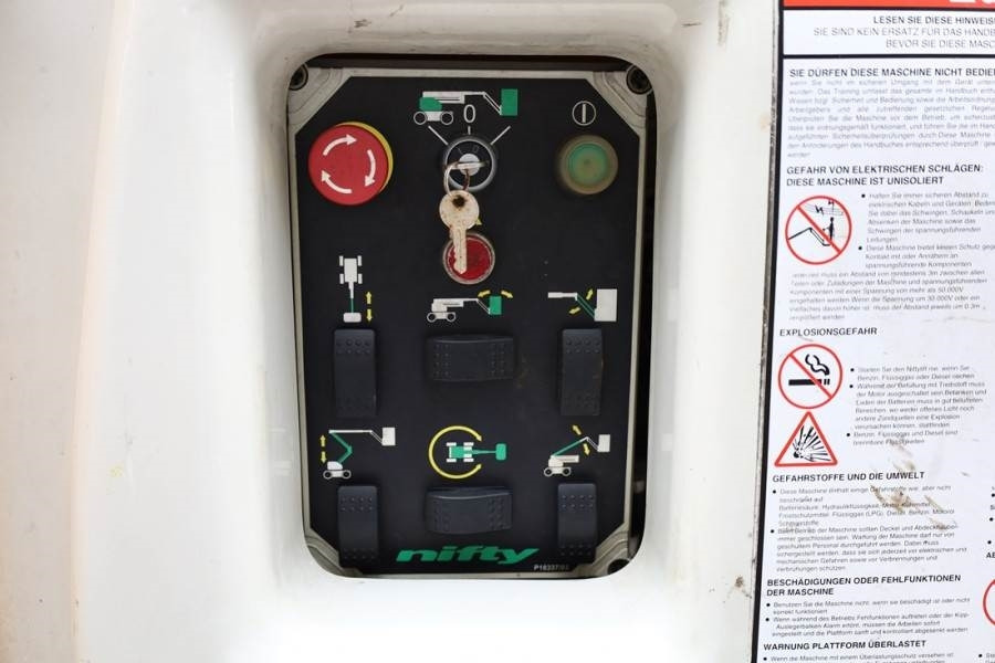 Niftylift HR17NE Electric, 17m Working Height, 9.7m Reach, 2 - Alkūninis keltuvas: foto 4 Niftylift HR17NE Electric, 17m Working Height, 9.7m Reach, 2 - Alkūninis keltuvas: foto 4