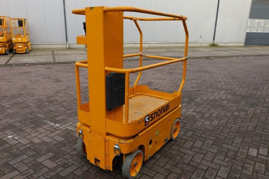 Snorkel TM12 Electric, 5.6m Working Height, 227kg Capacity - Alkūninis keltuvas: foto 2 Snorkel TM12 Electric, 5.6m Working Height, 227kg Capacity - Alkūninis keltuvas: foto 2