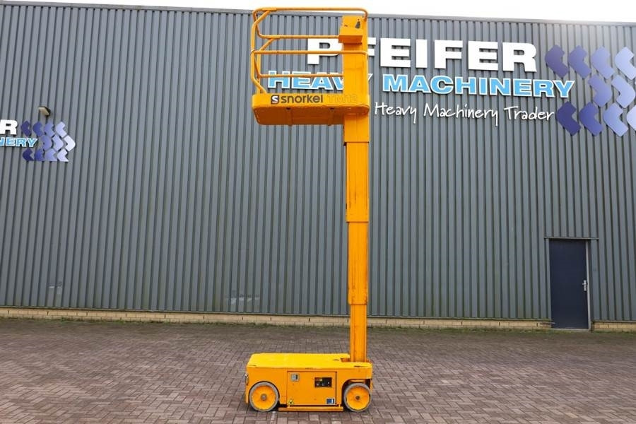 Snorkel TM12 Electric, 5.6m Working Height, 227kg Capacity - Alkūninis keltuvas: foto 3 Snorkel TM12 Electric, 5.6m Working Height, 227kg Capacity - Alkūninis keltuvas: foto 3
