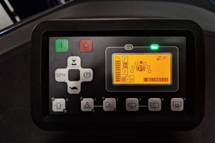 Toyota 9FBM70T Electric, 7 Tons Capacity, Lift Height 4.7 - Dyzelinis krautuvas: foto 5 Toyota 9FBM70T Electric, 7 Tons Capacity, Lift Height 4.7 - Dyzelinis krautuvas: foto 5