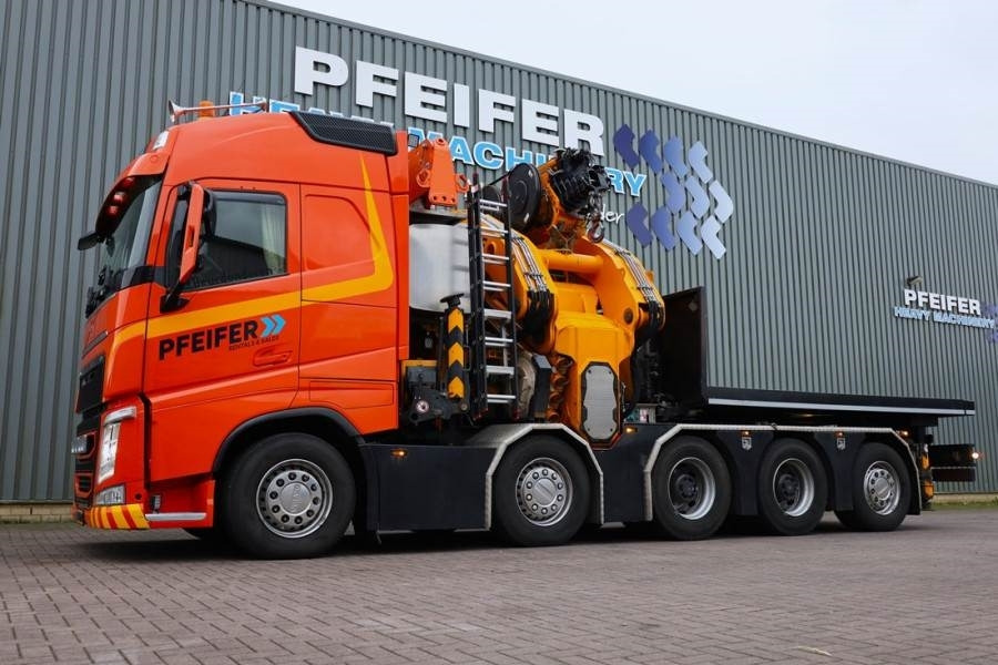 Volvo FH12 With Cormach 135tm Crane Volvo FH12 10x4 With - Visureigis kranas: foto 1 Volvo FH12 With Cormach 135tm Crane Volvo FH12 10x4 With - Visureigis kranas: foto 1