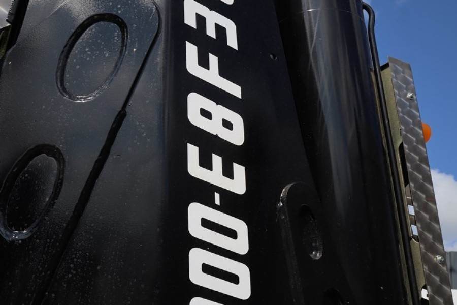 Volvo FH16 550 10x4 Valid inspection, *Guarantee! 10x4x6 - Visureigis kranas: foto 2 Volvo FH16 550 10x4 Valid inspection, *Guarantee! 10x4x6 - Visureigis kranas: foto 2