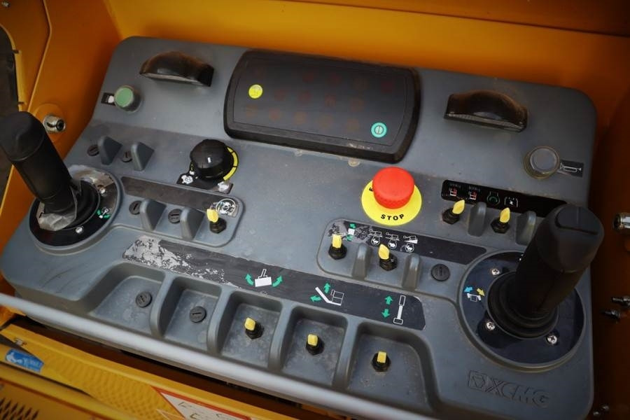 XCMG XGS28E Valid inspection, *Guarantee! Diesel, 4x4 D - Teleskopinis keltuvas: foto 3 XCMG XGS28E Valid inspection, *Guarantee! Diesel, 4x4 D - Teleskopinis keltuvas: foto 3