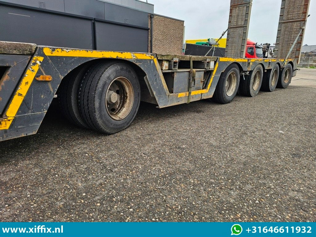 Lintrailers 5-ass. Uitschuifbare semi dieplader met hydr. Kleppen / 275 cm. Bree - Žemo profilio platforma puspriekabė: foto 5 Lintrailers 5-ass. Uitschuifbare semi dieplader met hydr. Kleppen / 275 cm. Bree - Žemo profilio platforma puspriekabė: foto 5