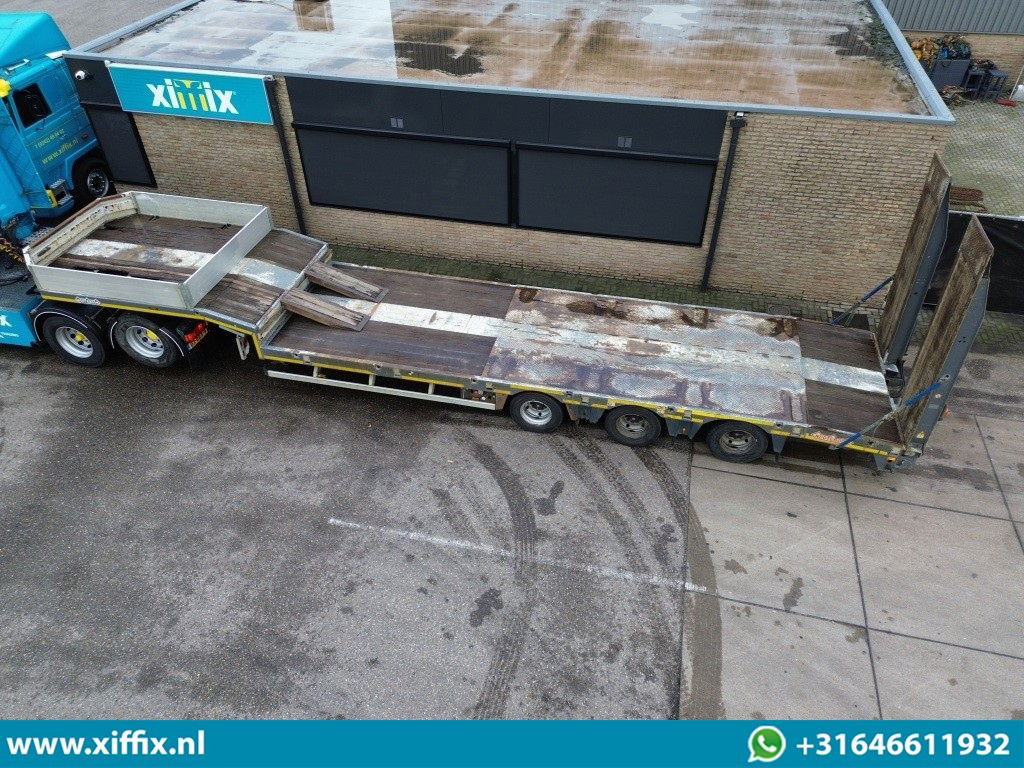 Nooteboom 3-ass. Semi dieplader met hydr. Kleppen / Naloop gestuurd - Žemo profilio platforma puspriekabė: foto 2 Nooteboom 3-ass. Semi dieplader met hydr. Kleppen / Naloop gestuurd - Žemo profilio platforma puspriekabė: foto 2