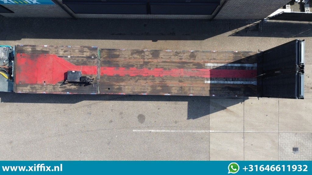 Nooteboom 6-ass. Semi dieplader met dubbele hydr. Kleppen / 5x gestuurd - Žemo profilio platforma puspriekabė: foto 3 Nooteboom 6-ass. Semi dieplader met dubbele hydr. Kleppen / 5x gestuurd - Žemo profilio platforma puspriekabė: foto 3