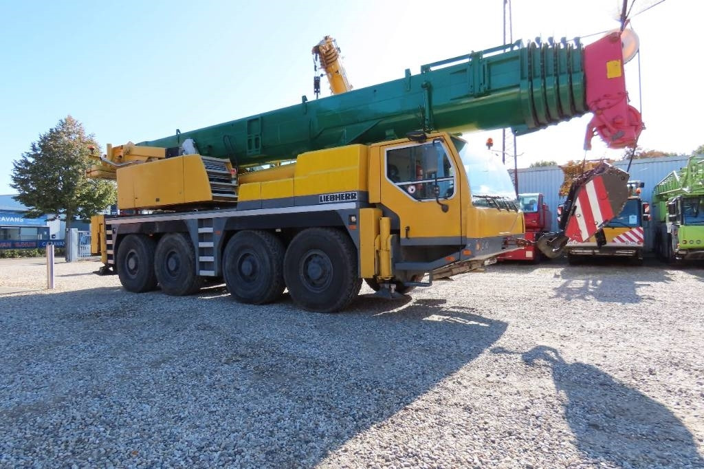 Liebherr LTM 1100-4.1 - Visureigis kranas: foto 2 Liebherr LTM 1100-4.1 - Visureigis kranas: foto 2