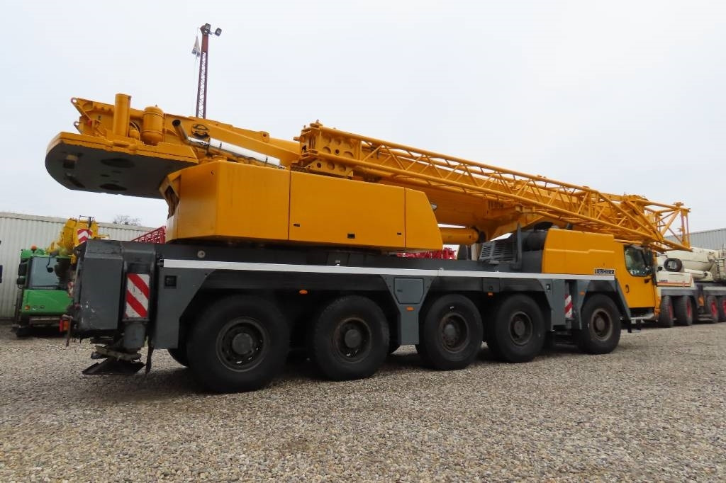 Liebherr LTM 1130-5.1 - Visureigis kranas: foto 3 Liebherr LTM 1130-5.1 - Visureigis kranas: foto 3