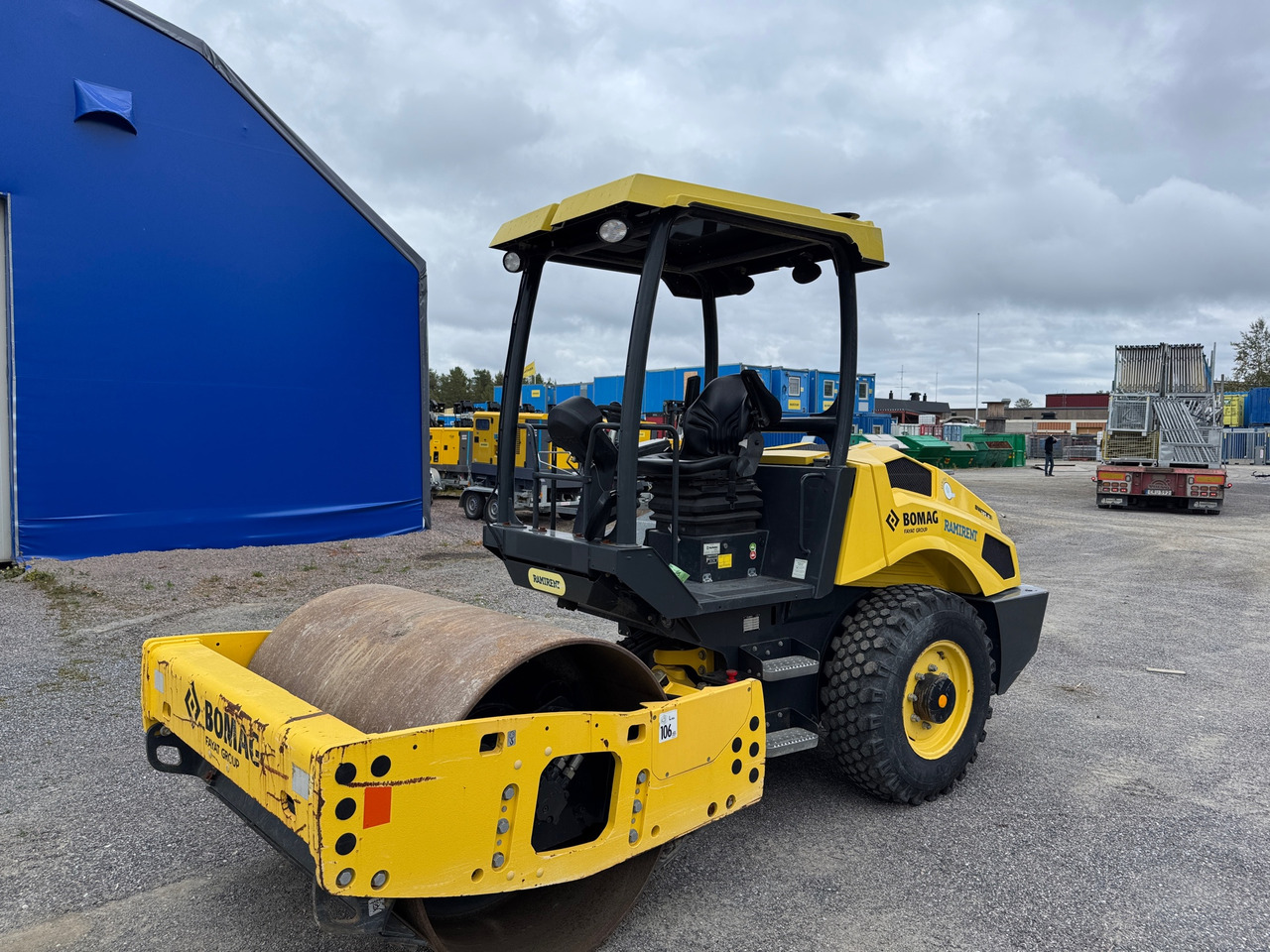 Bomag BW 145 D-5 - Kompaktorius: foto 1 Bomag BW 145 D-5 - Kompaktorius: foto 1