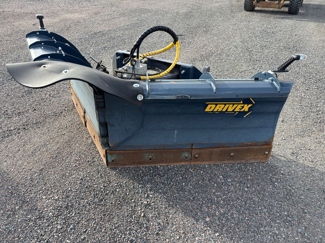 Drivex VB2800-L30 - Sniego peilis: foto 1 Drivex VB2800-L30 - Sniego peilis: foto 1