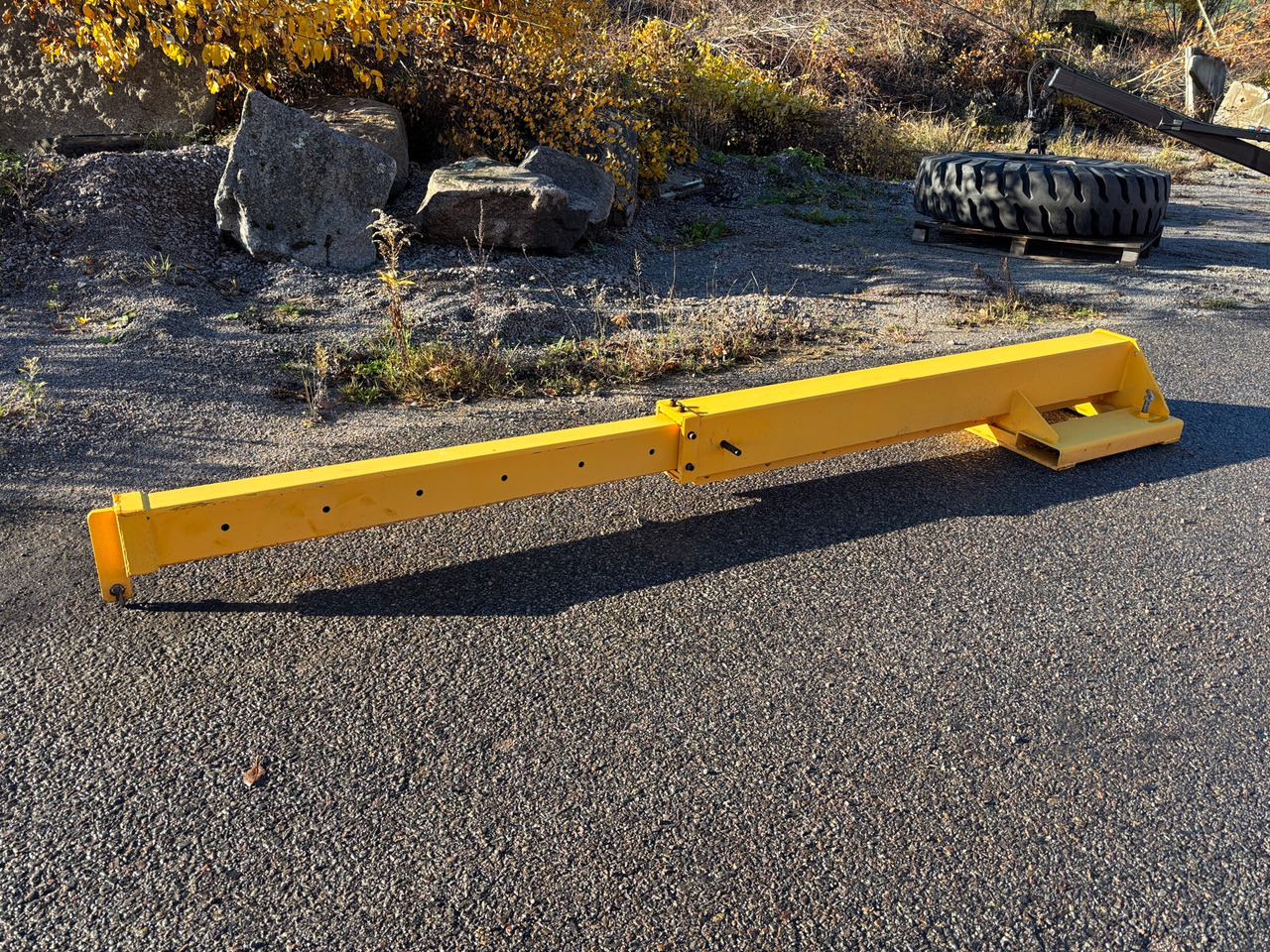 Intra  - Statybinė įranga: foto 1 Intra  - Statybinė įranga: foto 1