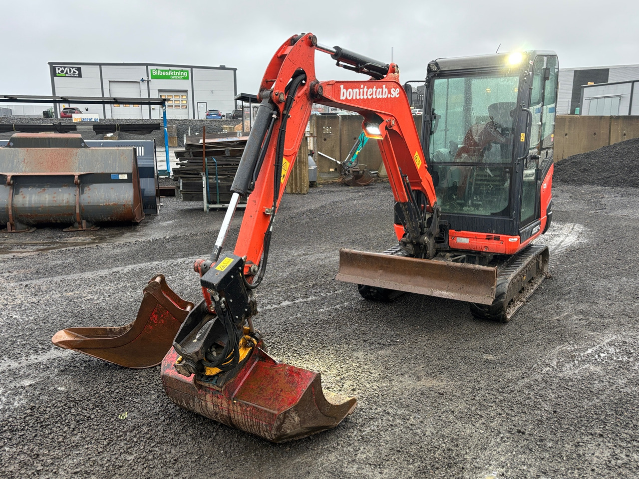 Kubota KX027-4 - Ekskavatorius: foto 1 Kubota KX027-4 - Ekskavatorius: foto 1