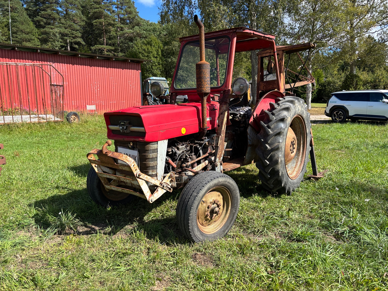 Massey Ferguson 135 - Traktorius: foto 1 Massey Ferguson 135 - Traktorius: foto 1
