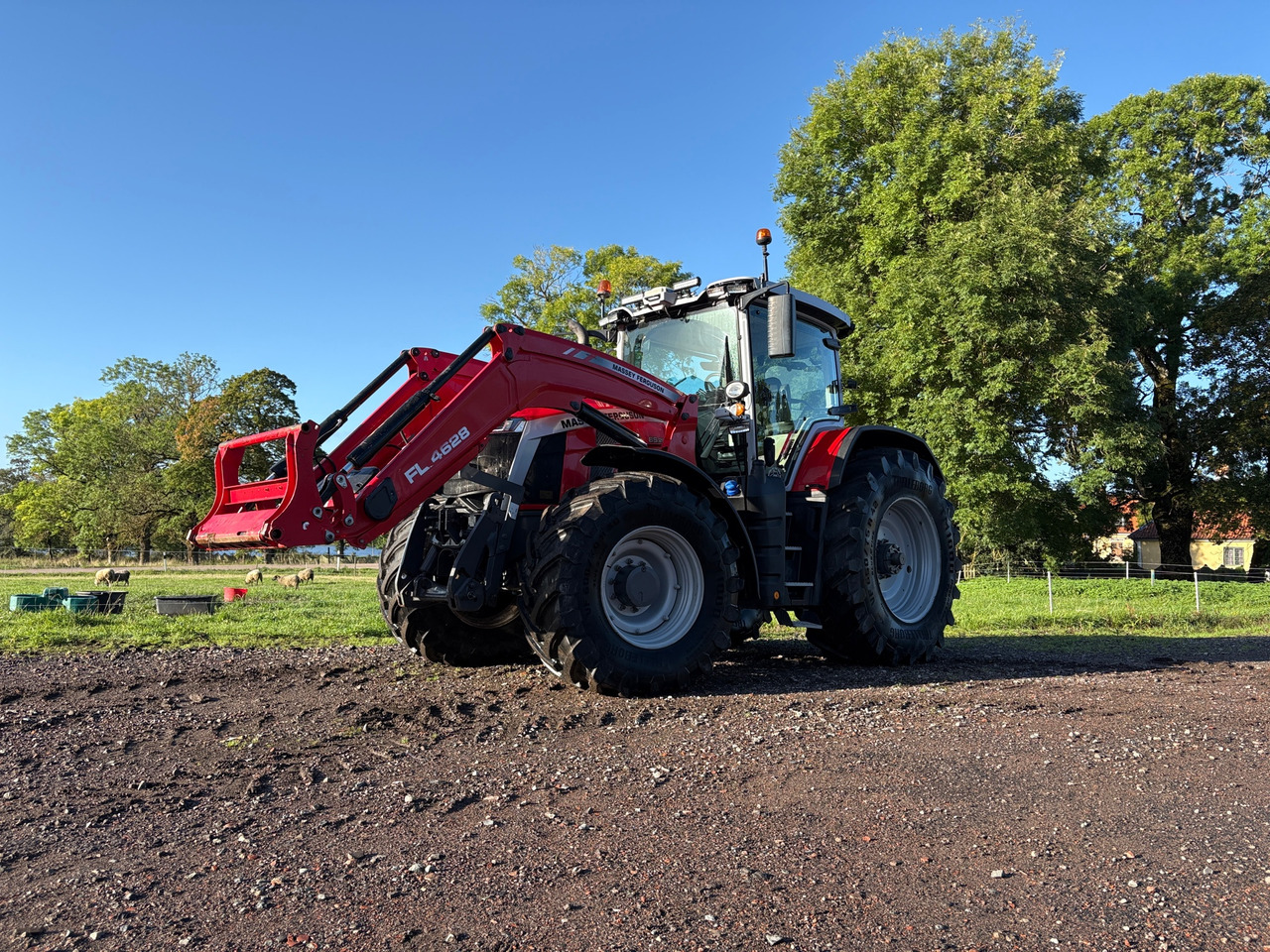 Massey Ferguson 8S.265 - Traktorius: foto 1 Massey Ferguson 8S.265 - Traktorius: foto 1
