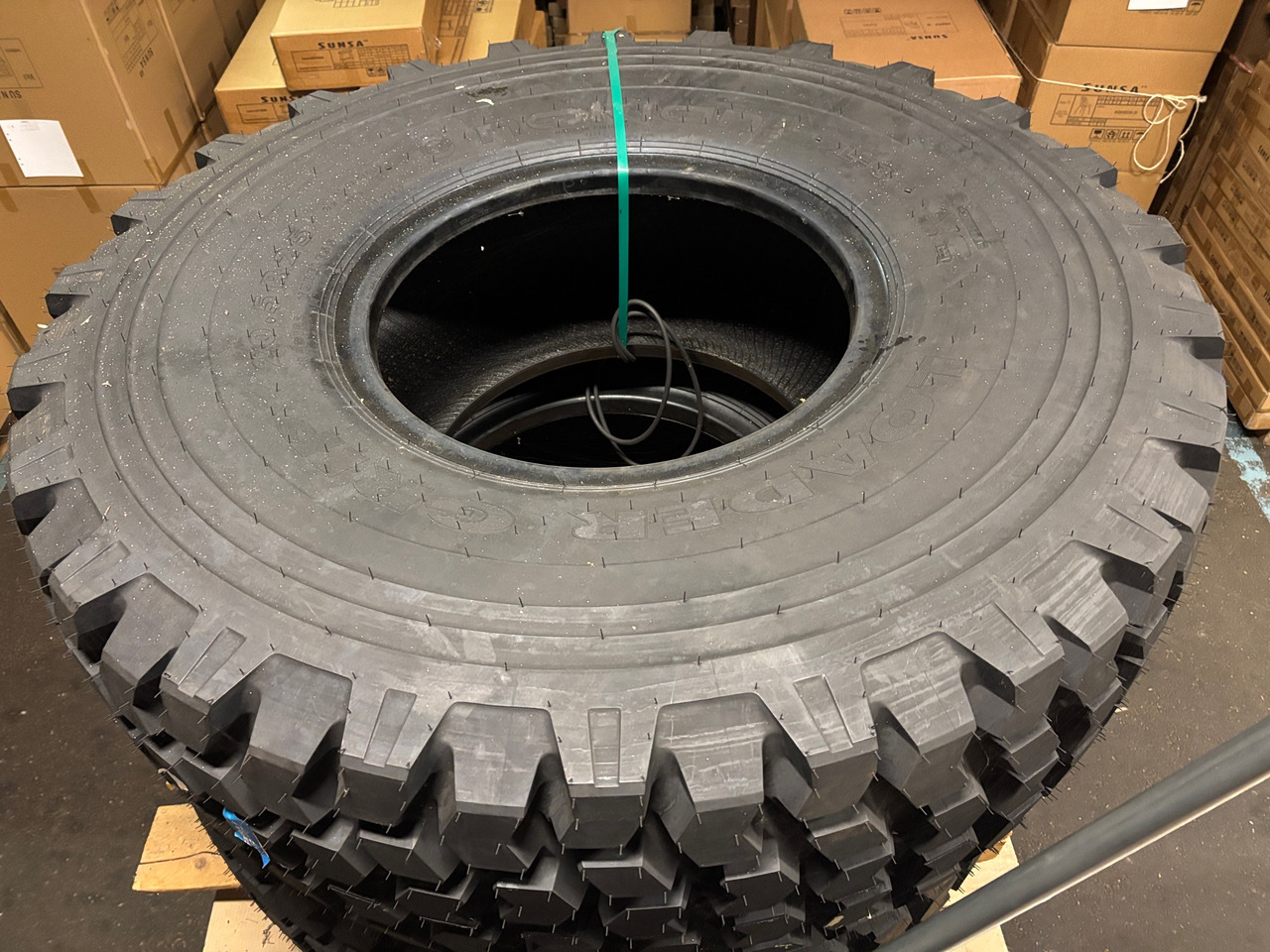 Nokian 20.5R25 - Padanga - Statybinė technika: foto 1 Nokian 20.5R25 - Padanga - Statybinė technika: foto 1