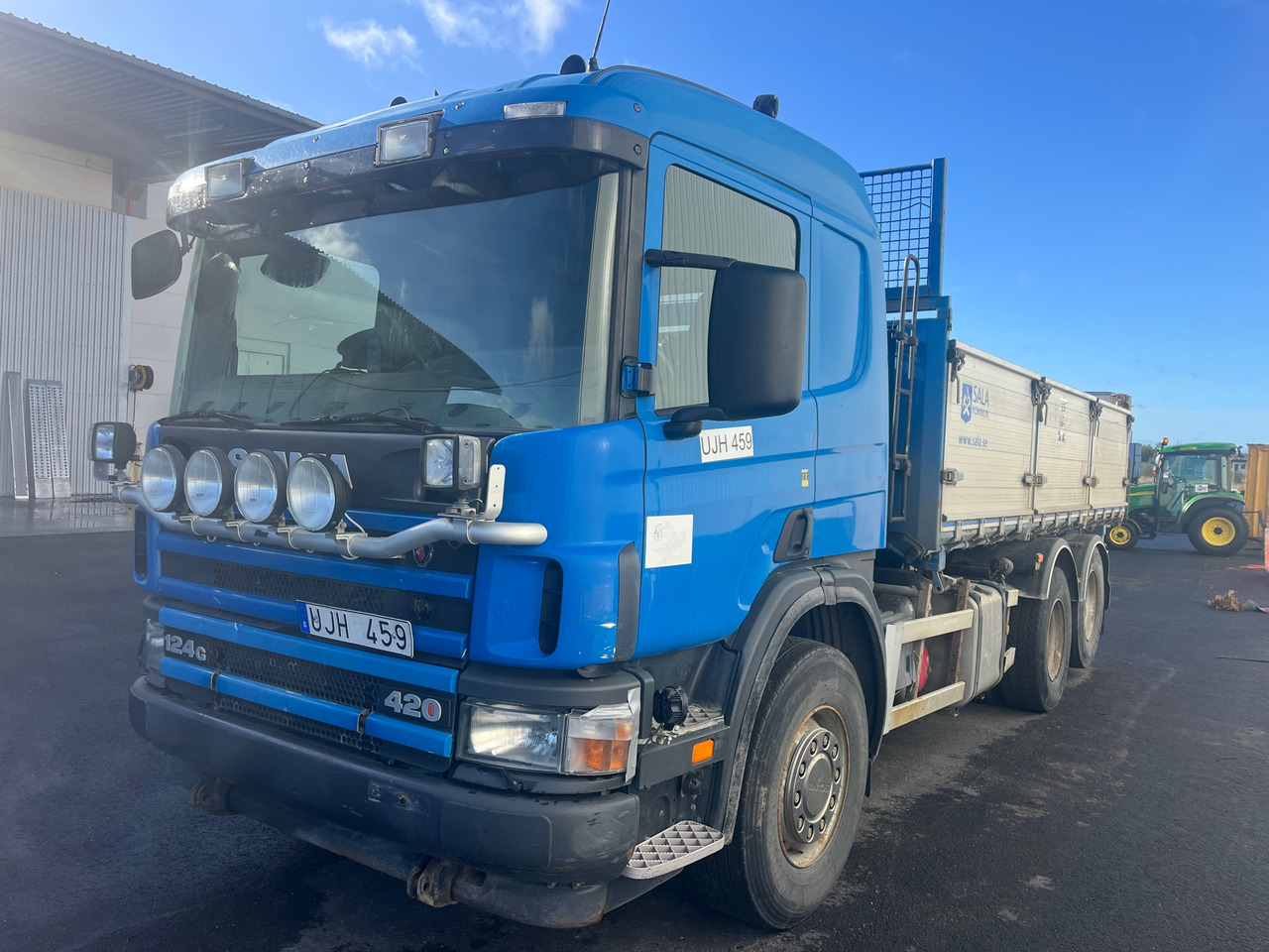 Scania 124G 420 Plogutrustad - Savivartis sunkvežimis: foto 1 Scania 124G 420 Plogutrustad - Savivartis sunkvežimis: foto 1