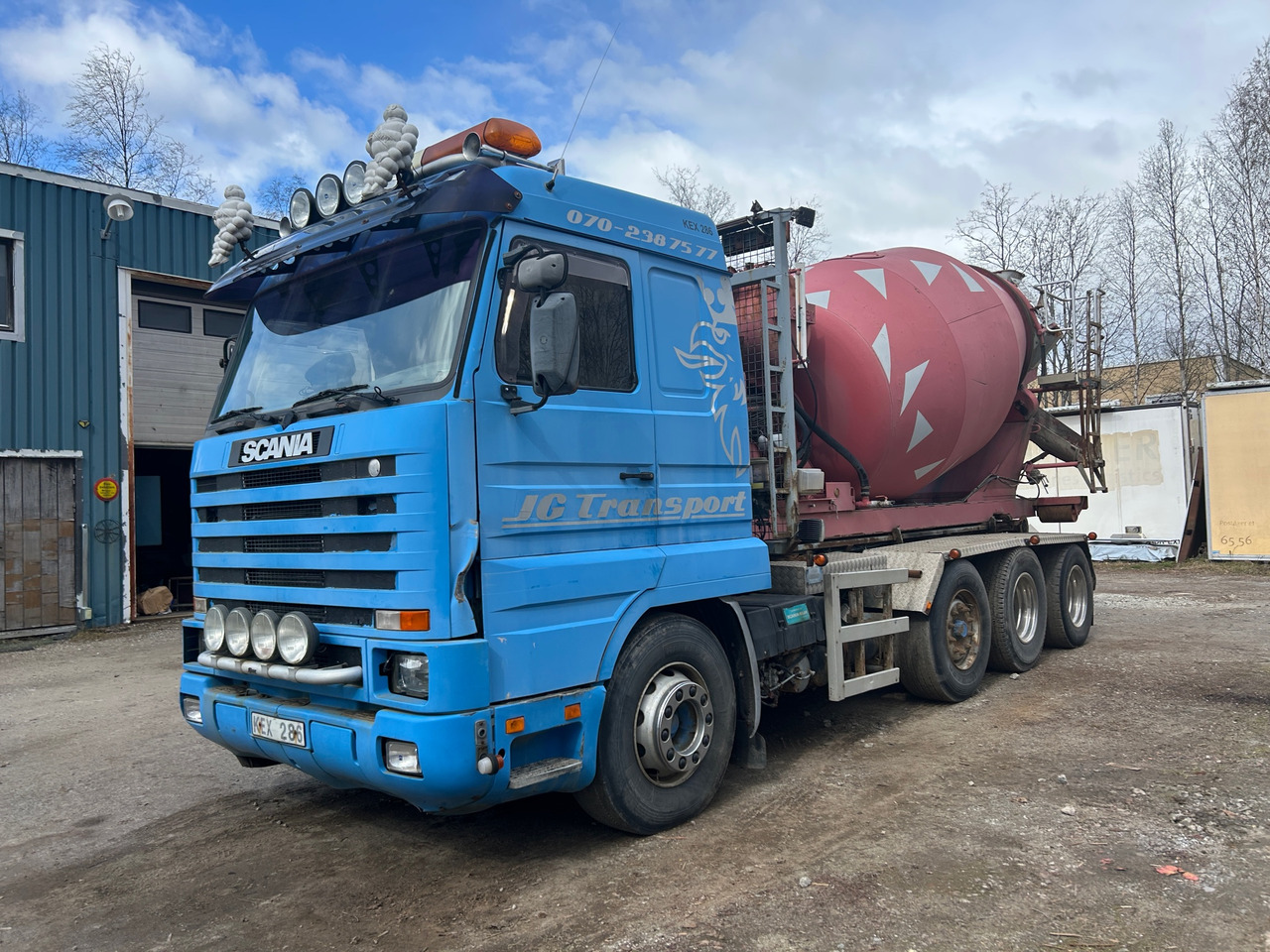 Scania R143HL6W2L42046 - Hook-lift sunkvežimis: foto 1 Scania R143HL6W2L42046 - Hook-lift sunkvežimis: foto 1