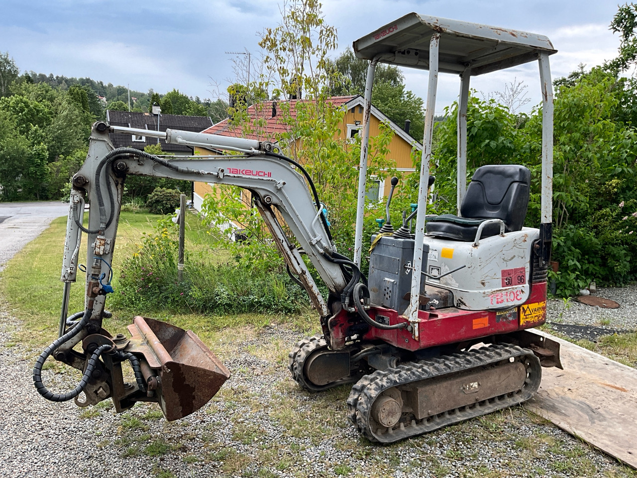 Takeuchi TB108 - Ekskavatorius: foto 1 Takeuchi TB108 - Ekskavatorius: foto 1