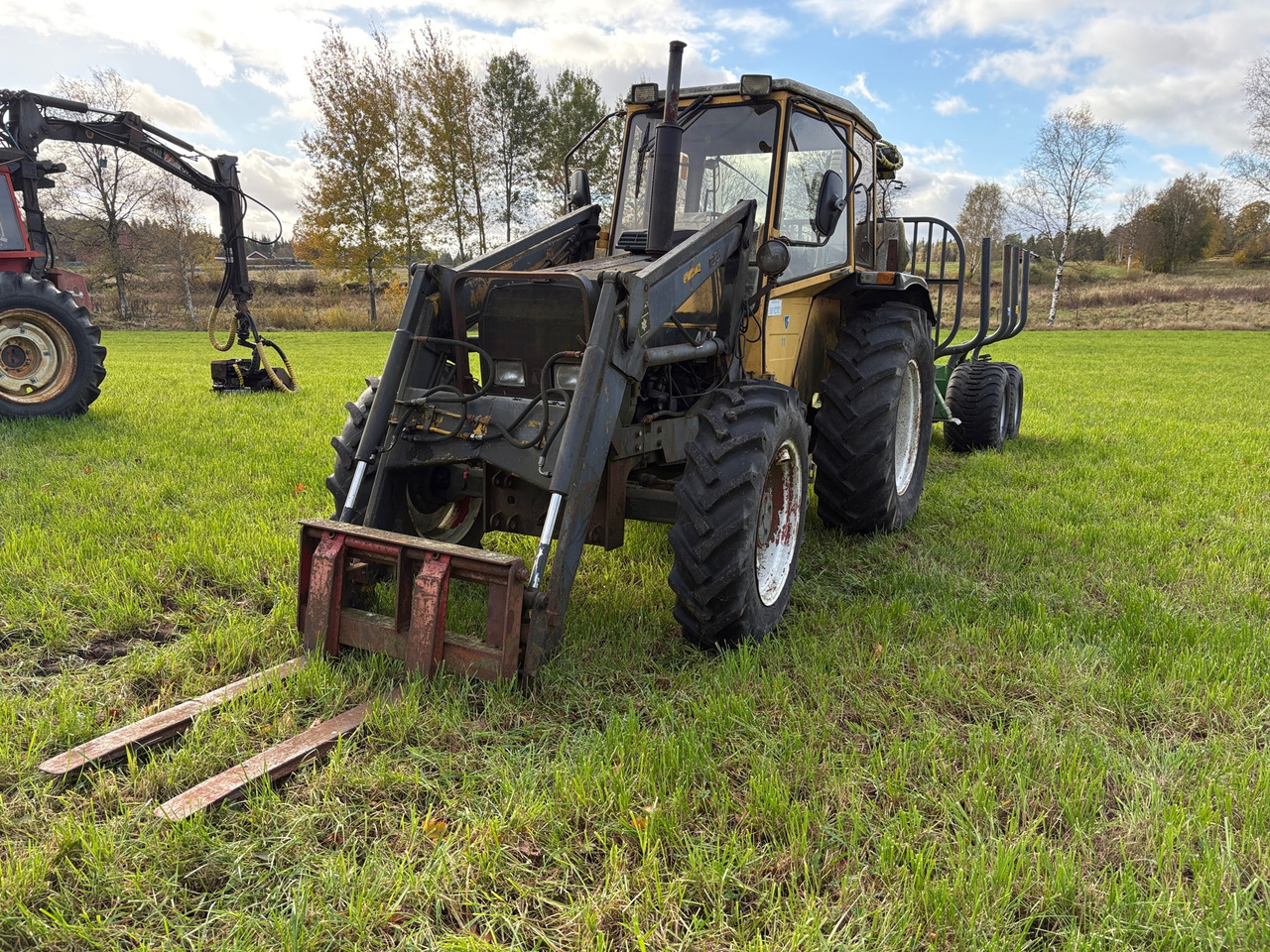 Valmet 415 - Traktorius: foto 1 Valmet 415 - Traktorius: foto 1