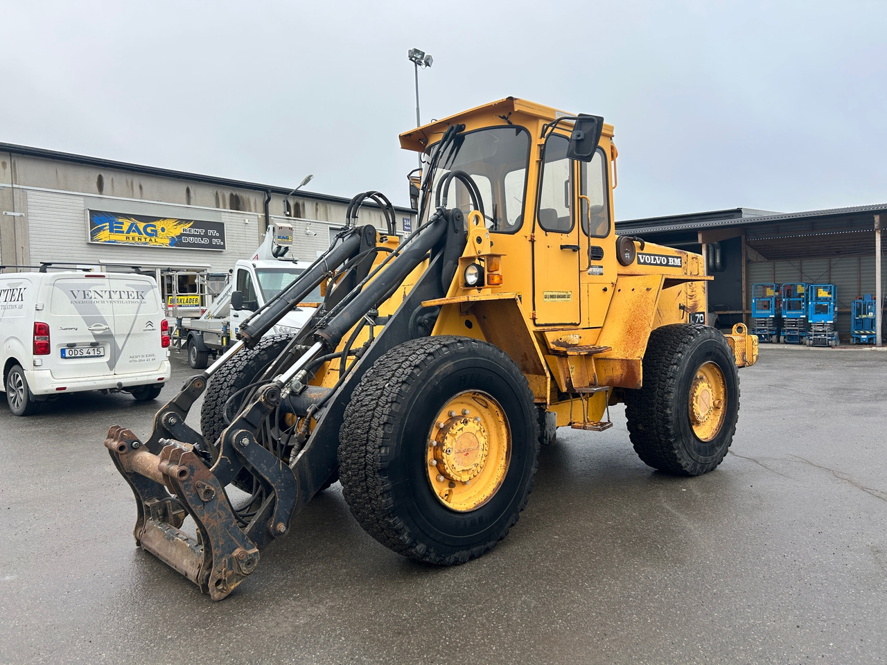 Volvo L70 - Ratinis krautuvas: foto 1 Volvo L70 - Ratinis krautuvas: foto 1