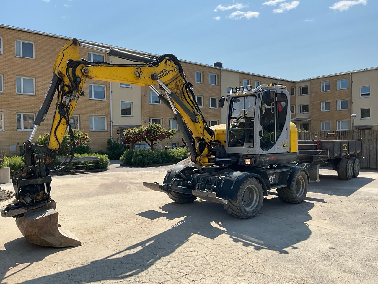 Wacker Neuson EW100 - Ekskavatorius: foto 1 Wacker Neuson EW100 - Ekskavatorius: foto 1